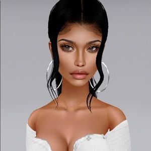 Meet your Posher, Camila